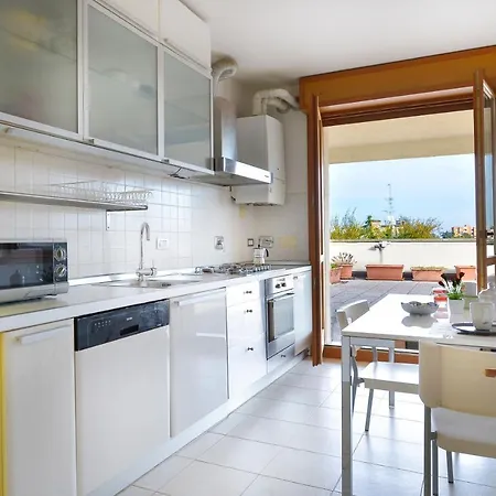 Ur-nest Emilia Levante A Μπολόνια